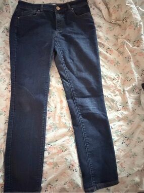 LOFT Curvy Skinny Jeans - Dark Wash - Size 6 / 28